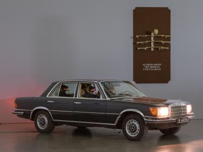Jos de Gruyter & Harald Thys, «Impressions de Biel», Ausstellungsansicht, 2024, KBCB, Courtesy of the artists; Foto: Thomas Annaheim Lambert