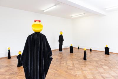 Liz Craft, «Me Princess», Ausstellungsansicht, 2023KBCB, Foto: Lea Kunz