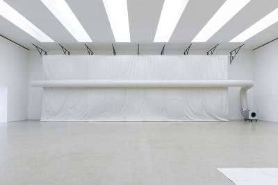 PRICE, «L’Air du Temps (air conditions)», Ausstellungsansicht, 2024 KBCB, Foto: Lea Kunz