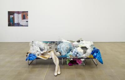 Sveta Mordovskaya, «Costume», Ausstellungsansicht, 2024 KBCB, Foto: Cedric Mussano
