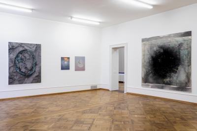 (UN)CERTAIN GROUND, Ausstellungsansicht, 2022 KBCB, Foto: Ruiz Guadalupe